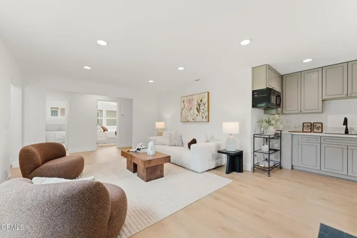 5-2805 E Del Mar Blvd-6