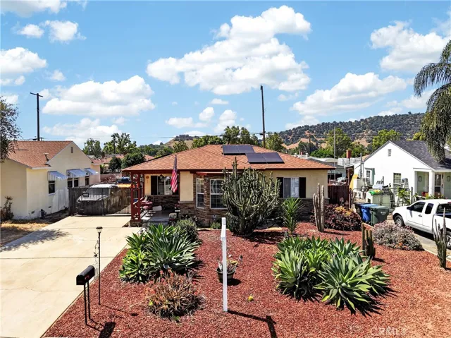 1642 Vejar, Pomona, California 91766