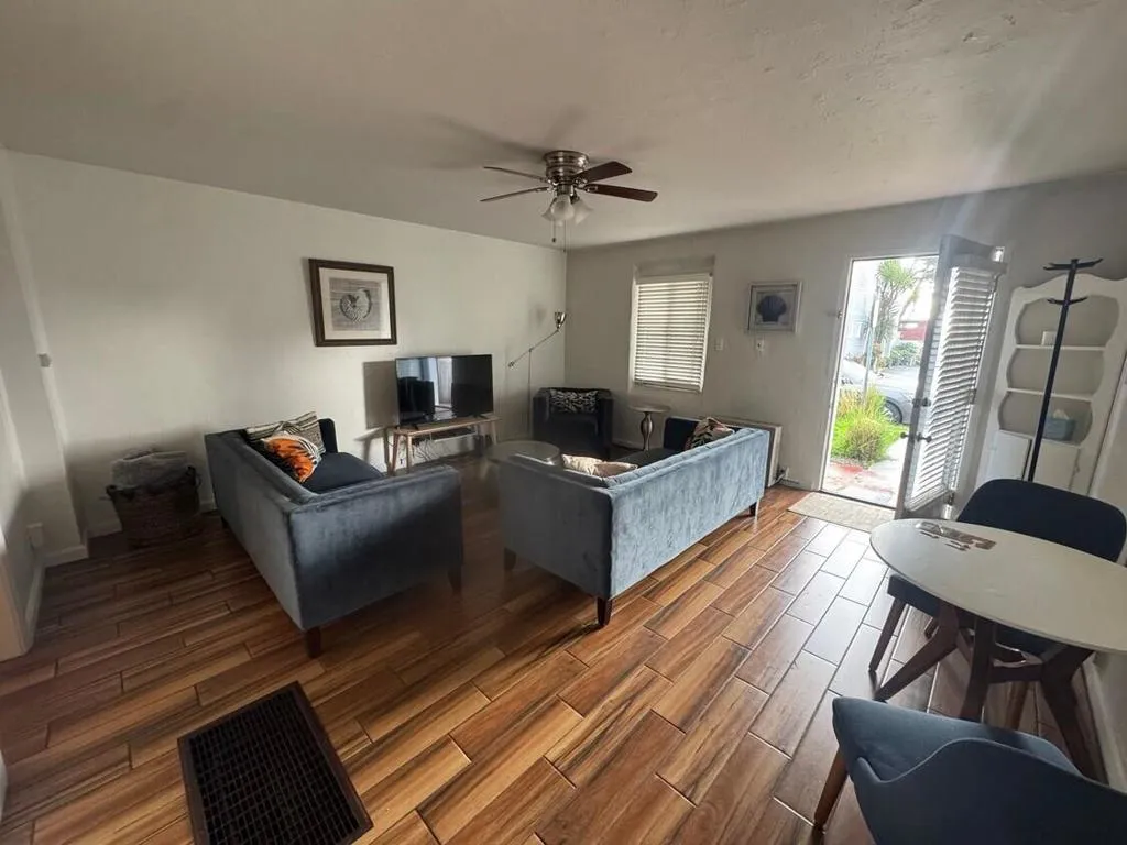 208 Terrace Way, Capitola, California 95010 — photo 5
