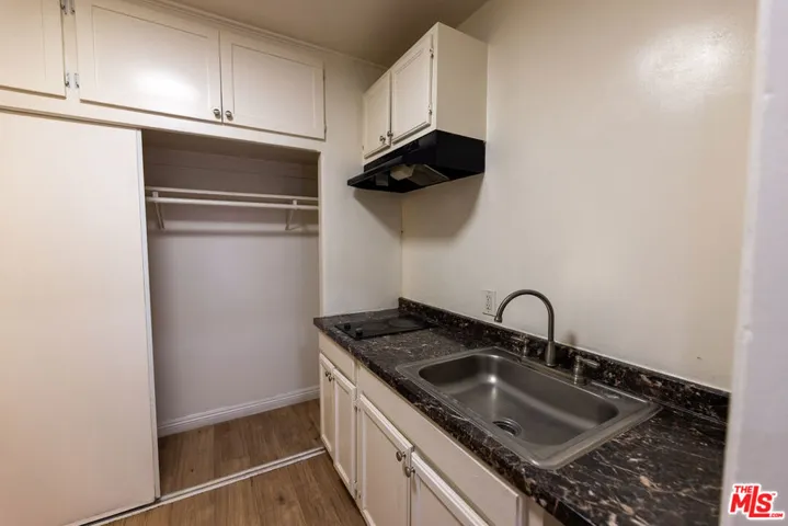 6126 Eleanor Avenue 1, Los Angeles, California 90038