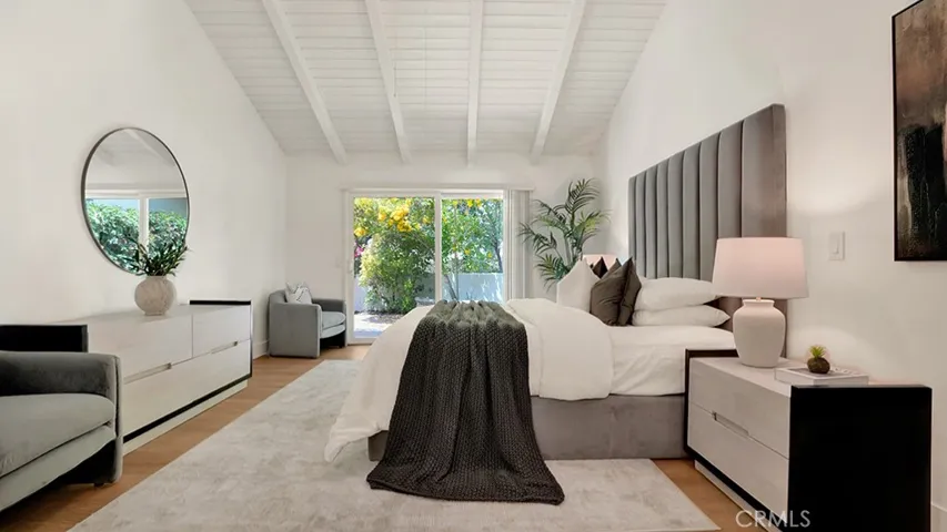2211 Fortuna, Newport Beach, California 92660