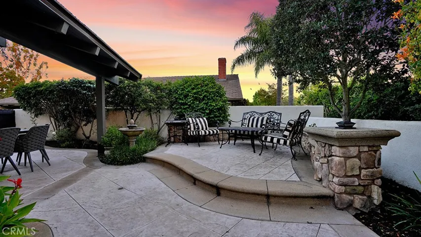 2211 Fortuna, Newport Beach, California 92660