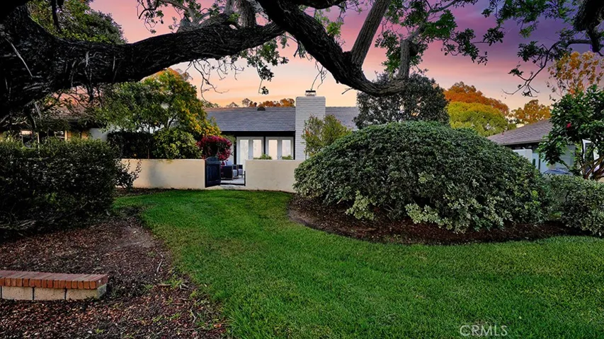 2211 Fortuna, Newport Beach, California 92660