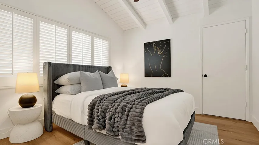 2211 Fortuna, Newport Beach, California 92660