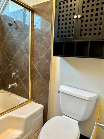 12476 Montecito Road 5, Seal Beach, California 90740