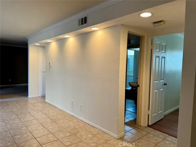 12476 Montecito Road 5, Seal Beach, California 90740