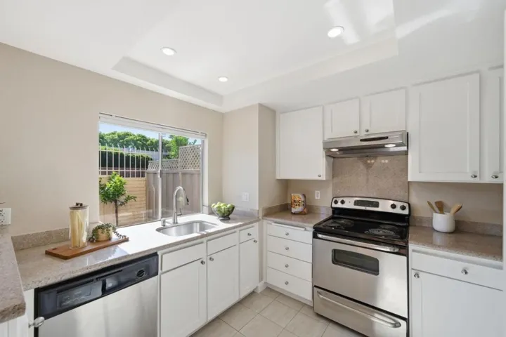 3121 Loma Verde Drive 26, San Jose, California 95117