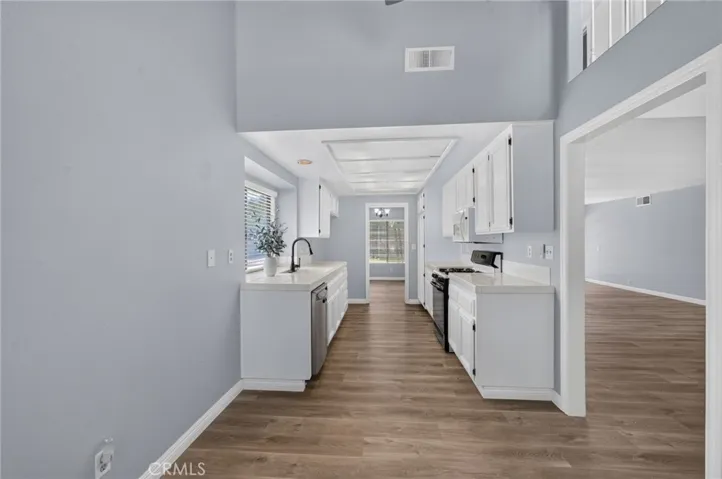 41339 Yuba, Temecula, California 92591