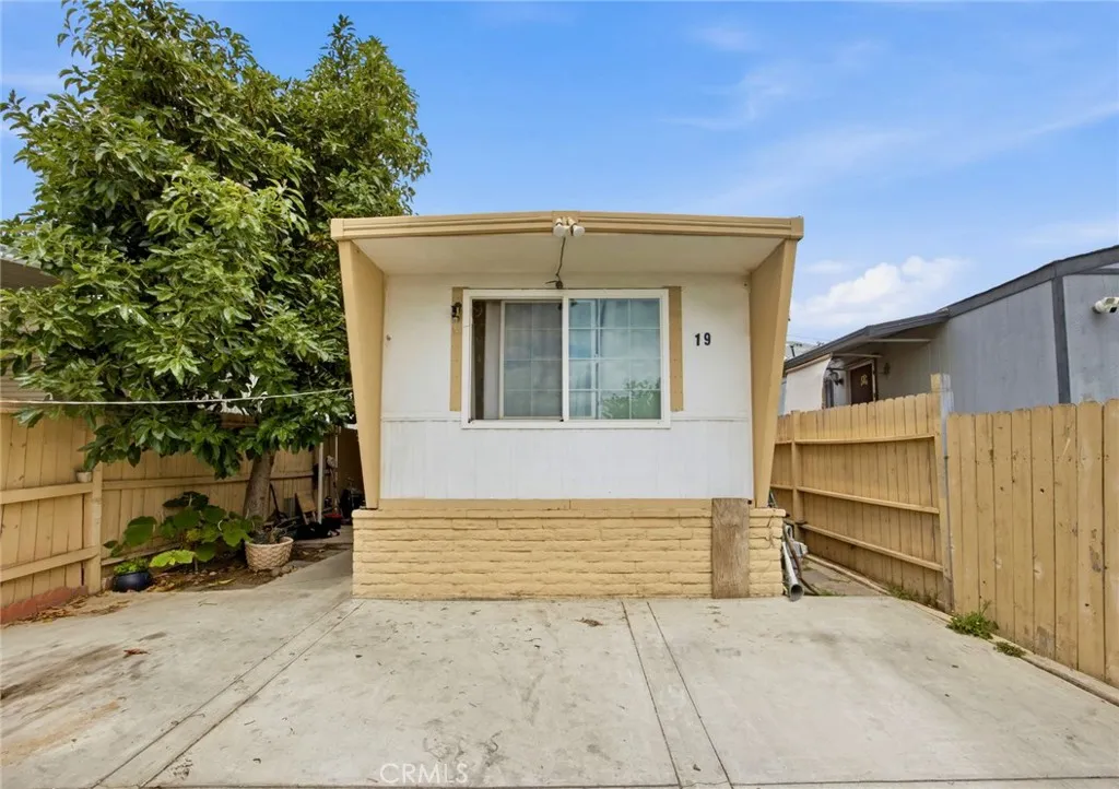 5803 Mission Blvd