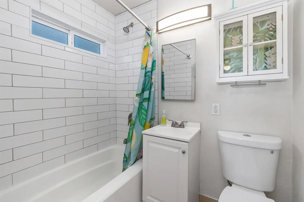 Primary Bath/Spa