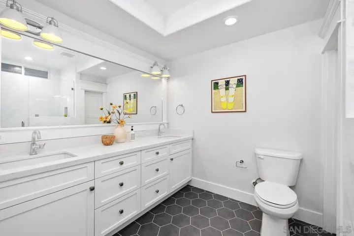 943 F Ave, Coronado, California 92118
