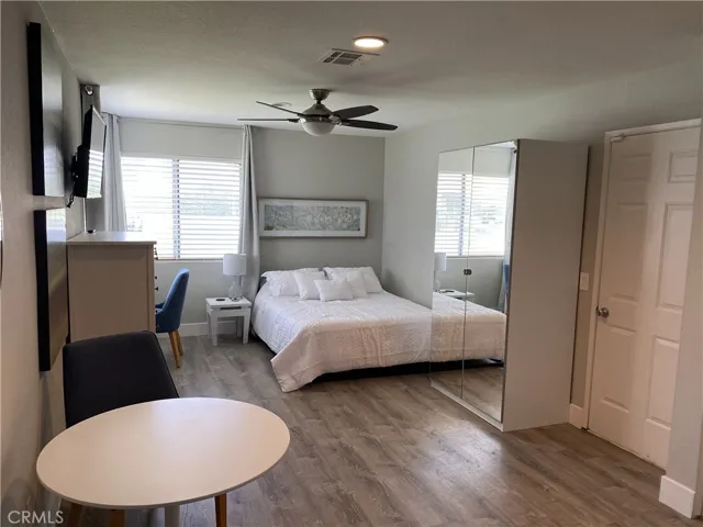 Bedroom 3 or office