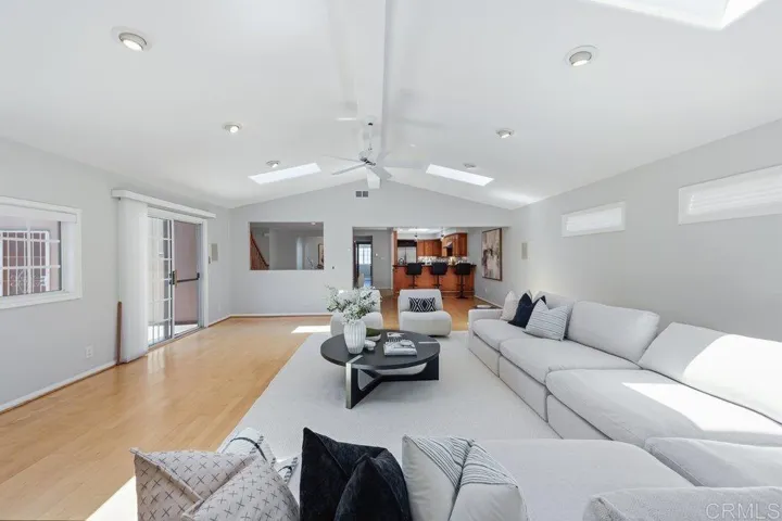 3235 Jappa Avenue, Clairemont Mesa, California 92117