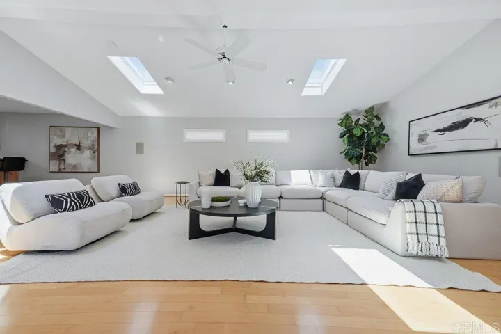 3235 Jappa Avenue, Clairemont Mesa, California 92117