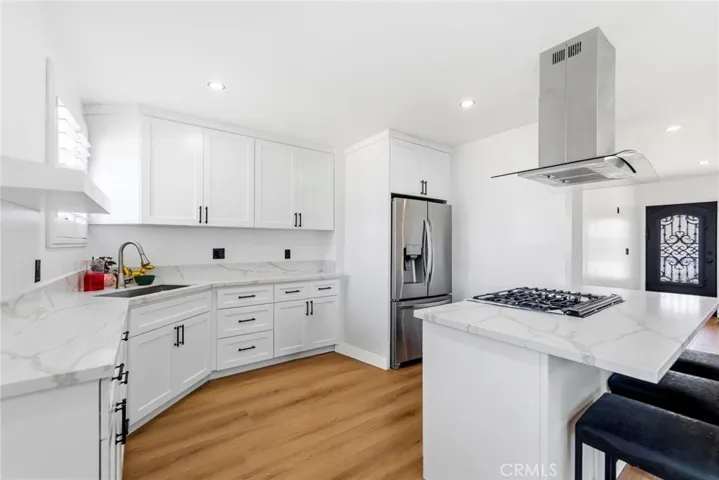 13339 Crocker, Los Angeles, California 90061