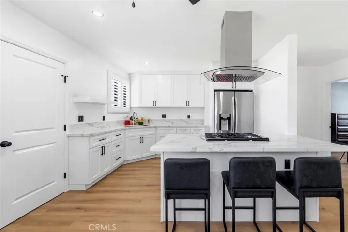 13339 Crocker, Los Angeles, California 90061