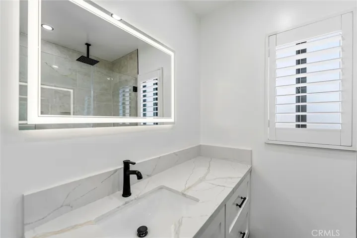 13339 Crocker, Los Angeles, California 90061