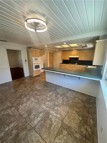 25121 Wagner, Hemet, California 92544