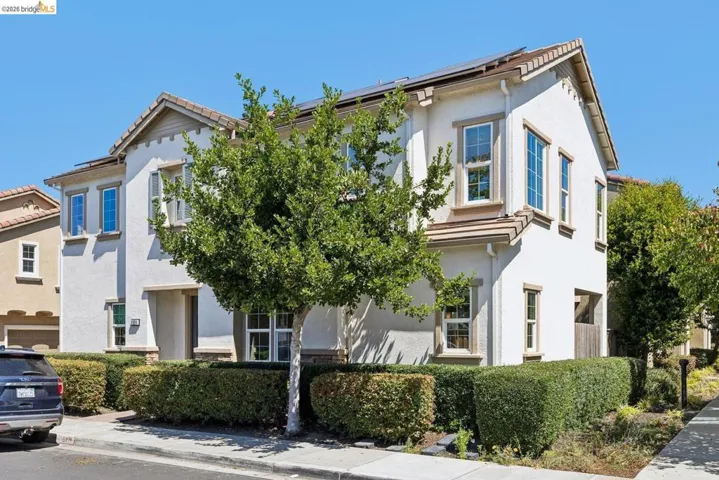 1521 Glenn St, Hayward, California 94545
