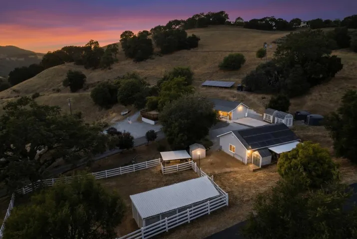 1755 Paradise View, Morgan Hill, California 95037