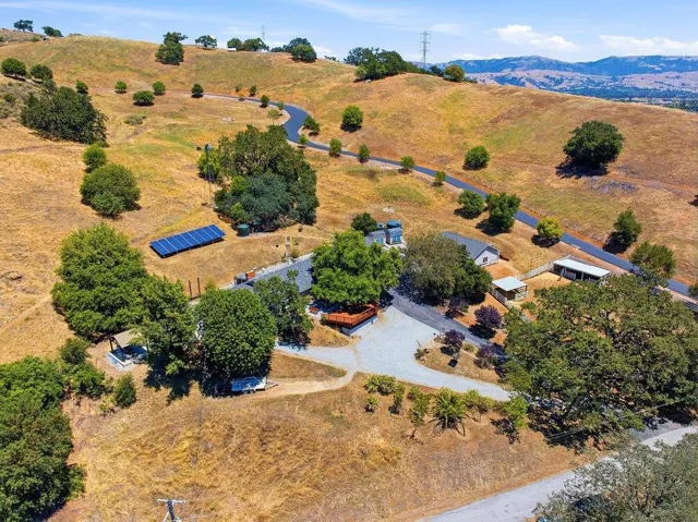 1755 Paradise View, Morgan Hill, California 95037