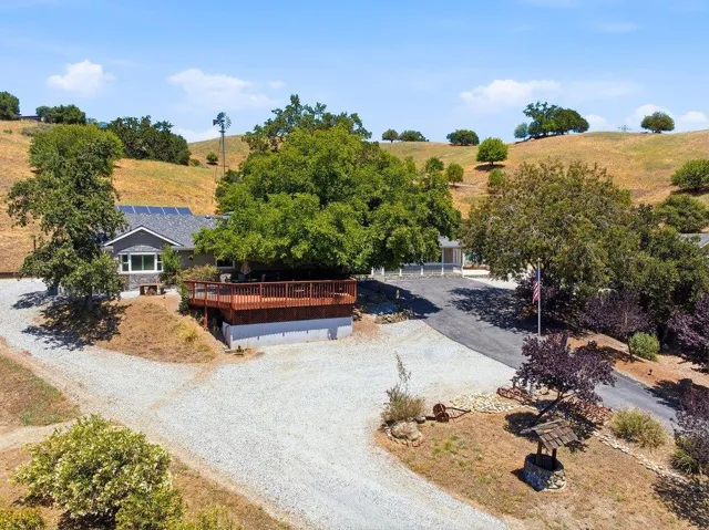 1755 Paradise View, Morgan Hill, California 95037