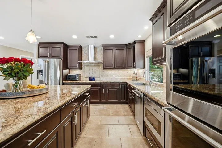 1755 Paradise View, Morgan Hill, California 95037