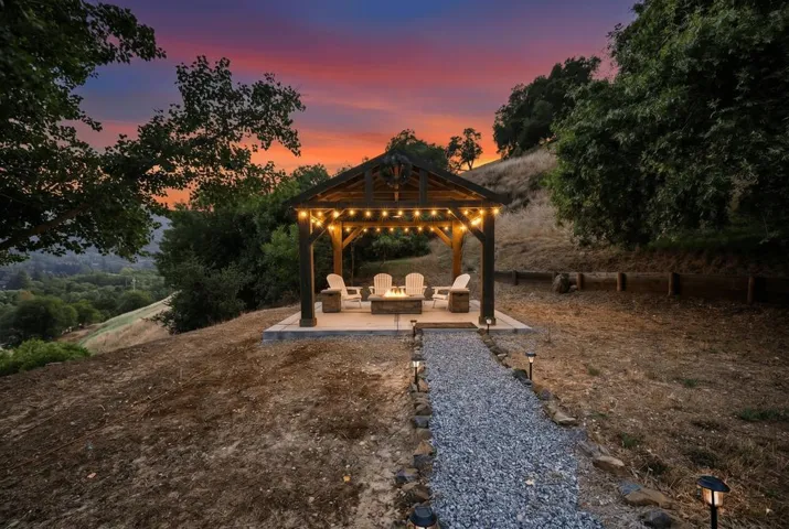 1755 Paradise View, Morgan Hill, California 95037