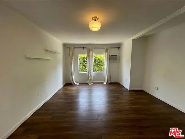 2663 Queen Street 2663, Los Angeles, California 90039