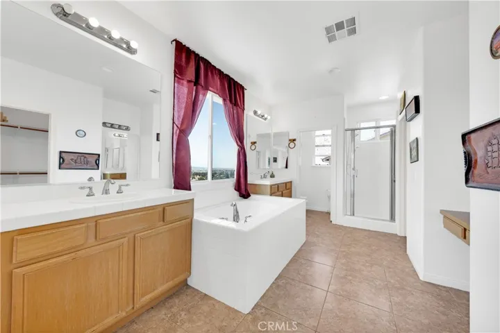 full bath 3