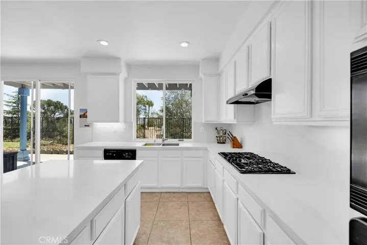 28195 Juniper Tree, Menifee, California 92585