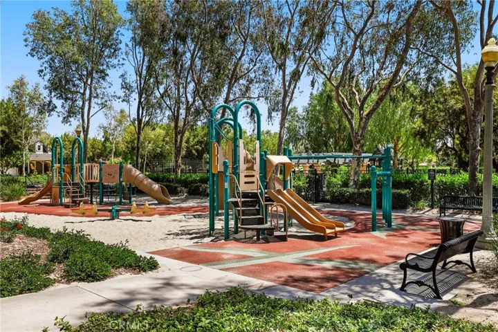 15 Bel Springs, Irvine, California 92602