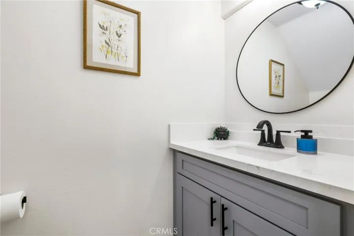 15 Bel Springs, Irvine, California 92602