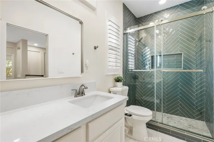15 Bel Springs, Irvine, California 92602