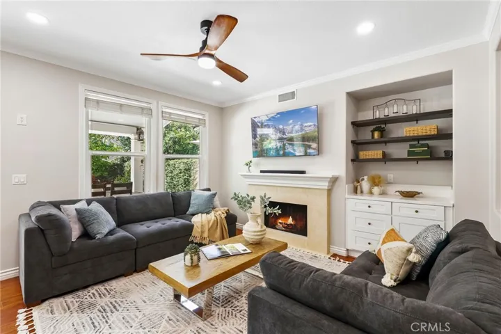 15 Bel Springs, Irvine, California 92602