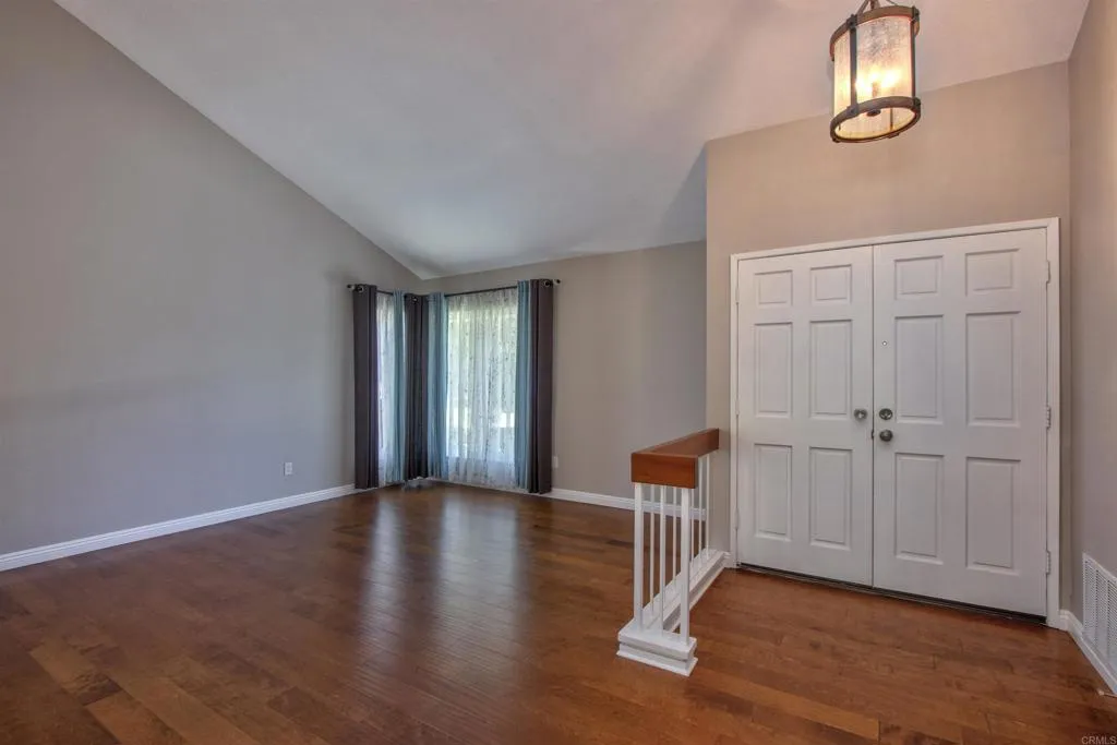 1140 Countrywood Lane, Vista, California 92081 — photo 4