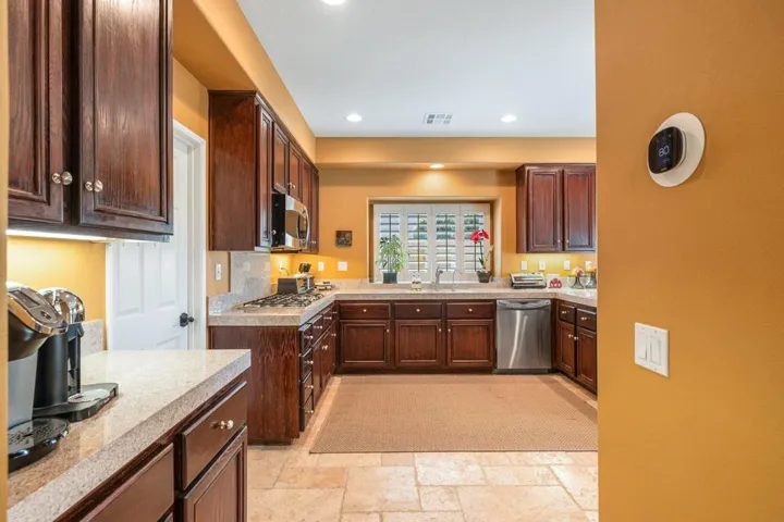 25-web-or-mls-8M4A1818