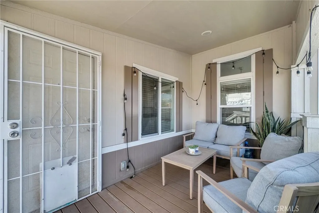 Cozy, front porch