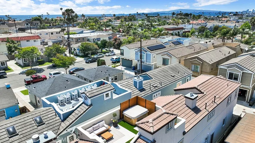 209 6th, Seal Beach, California 90740