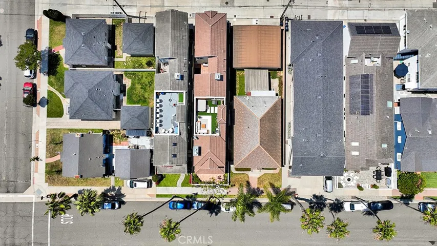 209 6th, Seal Beach, California 90740