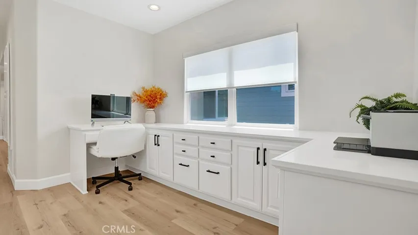 209 6th, Seal Beach, California 90740
