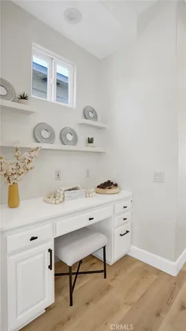 209 6th, Seal Beach, California 90740