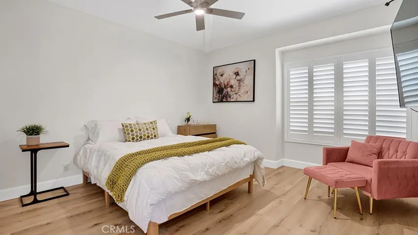 209 6th, Seal Beach, California 90740