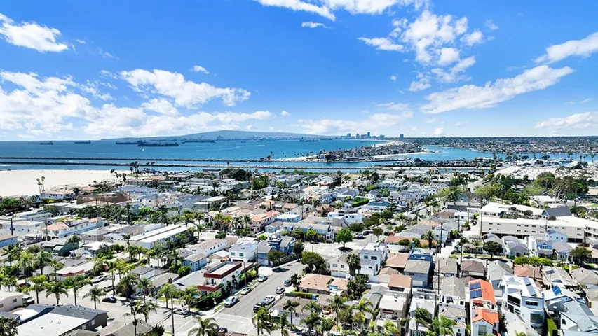 209 6th, Seal Beach, California 90740