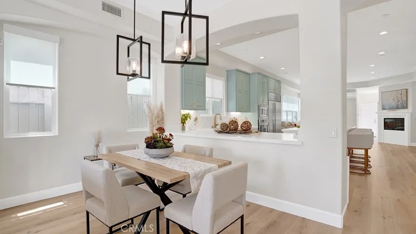 209 6th, Seal Beach, California 90740