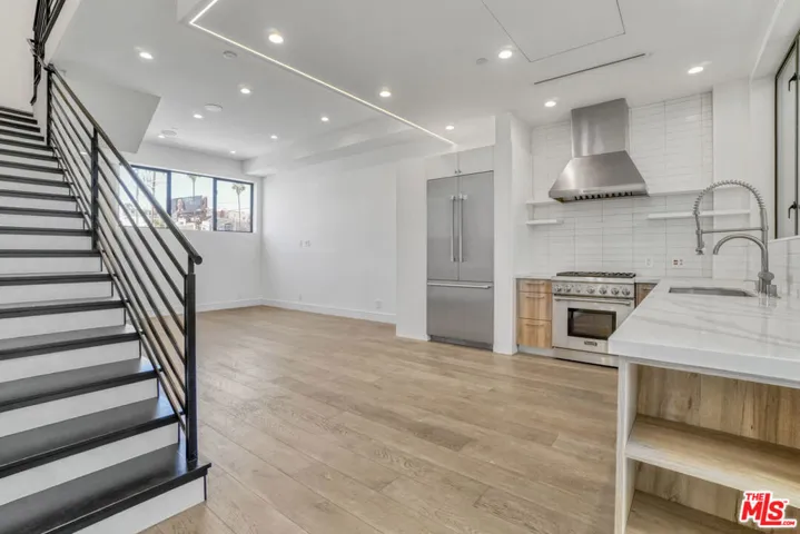 1447 N Martel Avenue, Los Angeles, California 90046