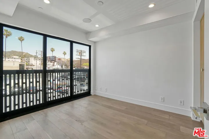 1447 N Martel Avenue, Los Angeles, California 90046