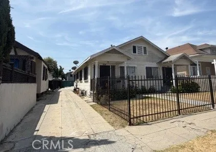 862 E 49th Street, Los Angeles, California 90011