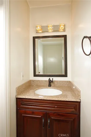 9560 Via Bernardo, Burbank, California 91504