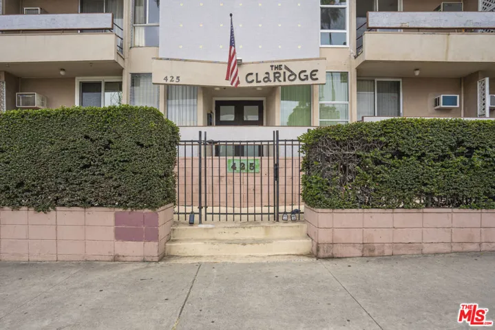 425 S Kenmore Avenue 311, Los Angeles, California 90020